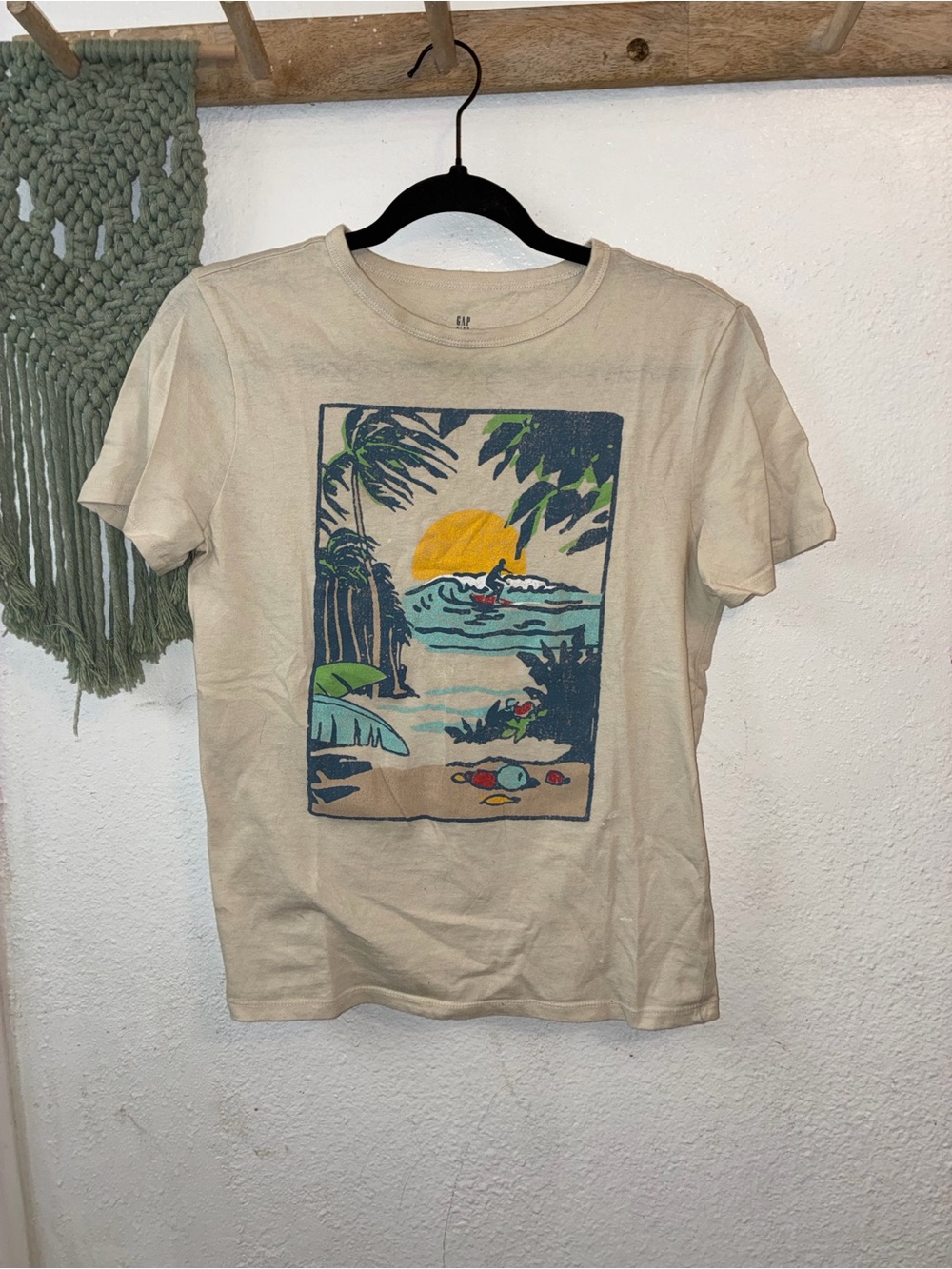 GAP boys Cream Graphic Surf Sunset T-Shirt